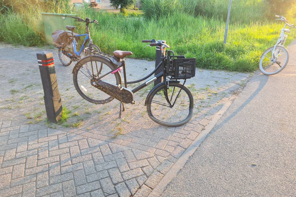 Kind op fiets gewond na ongeval met auto