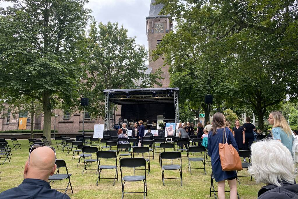 Herdenking voor neergeschoten beveiliger Martin den Dekker (53)