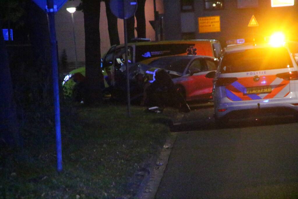 Auto in de kreukels bij eenzijdige aanrijding