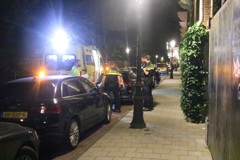 Persoon zwaargewond door steekincident