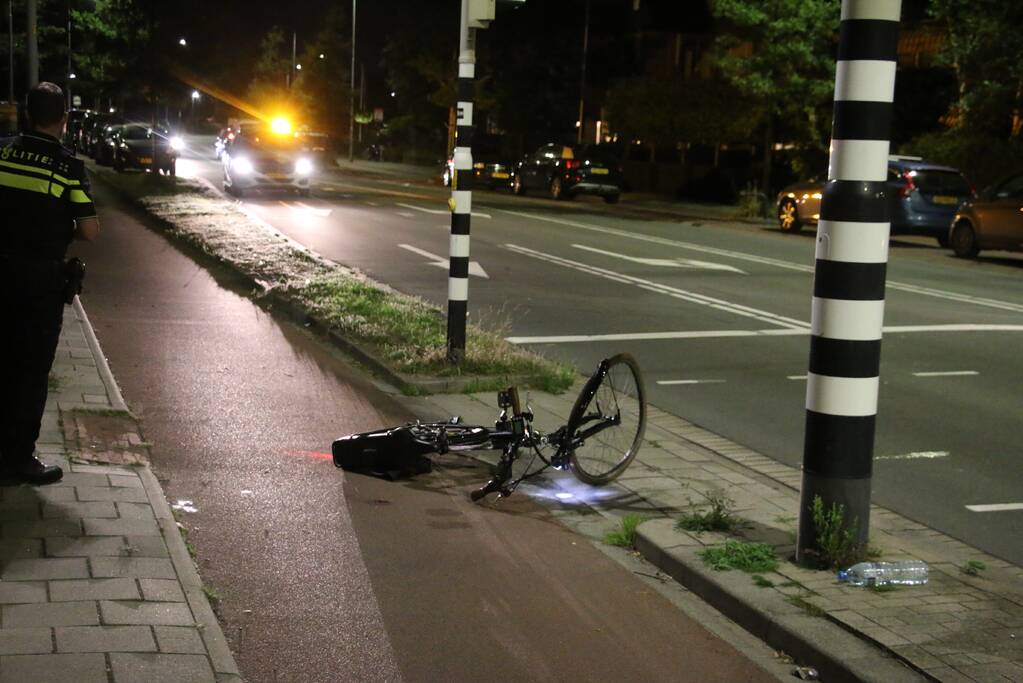 Fietser zwaargewond na eenzijdig ongeval