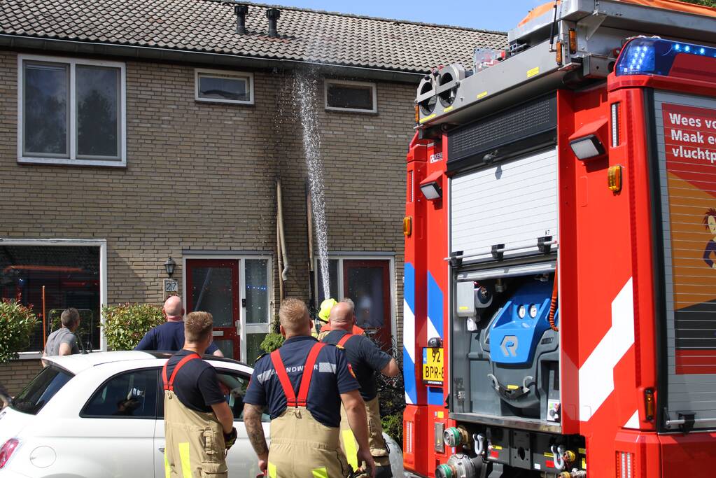 Regenpijpen van woningen verwoest door brand