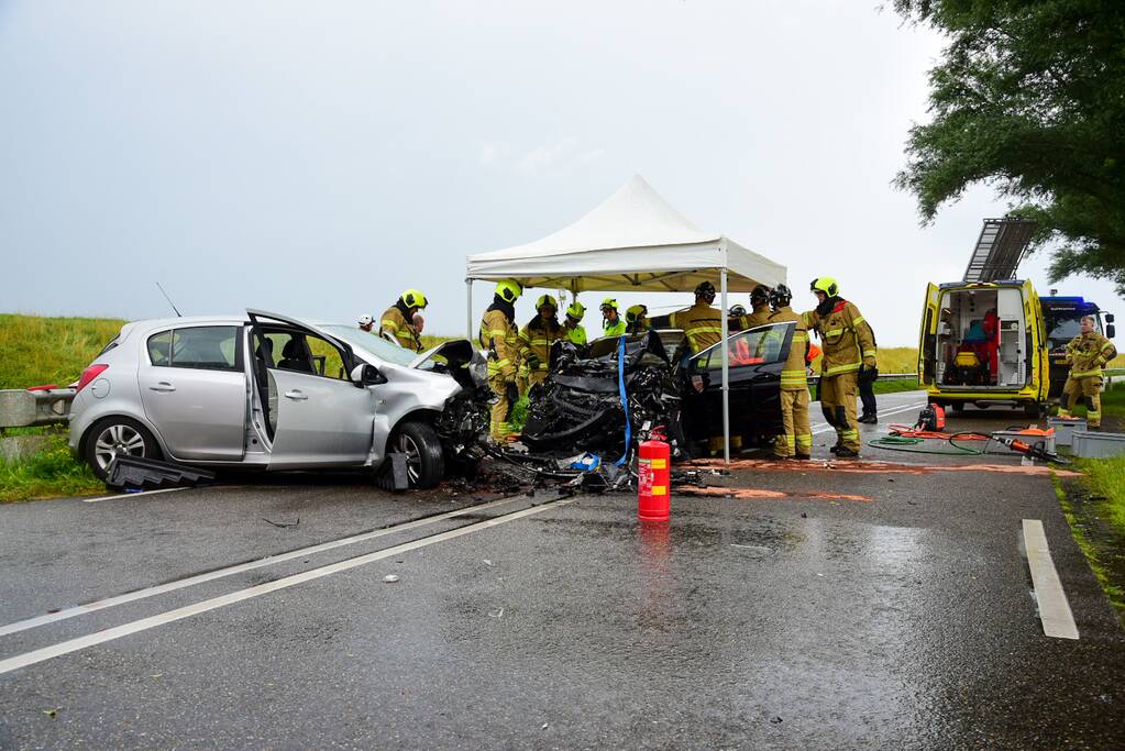 Meerdere gewonden bij zwaar verkeersongeval