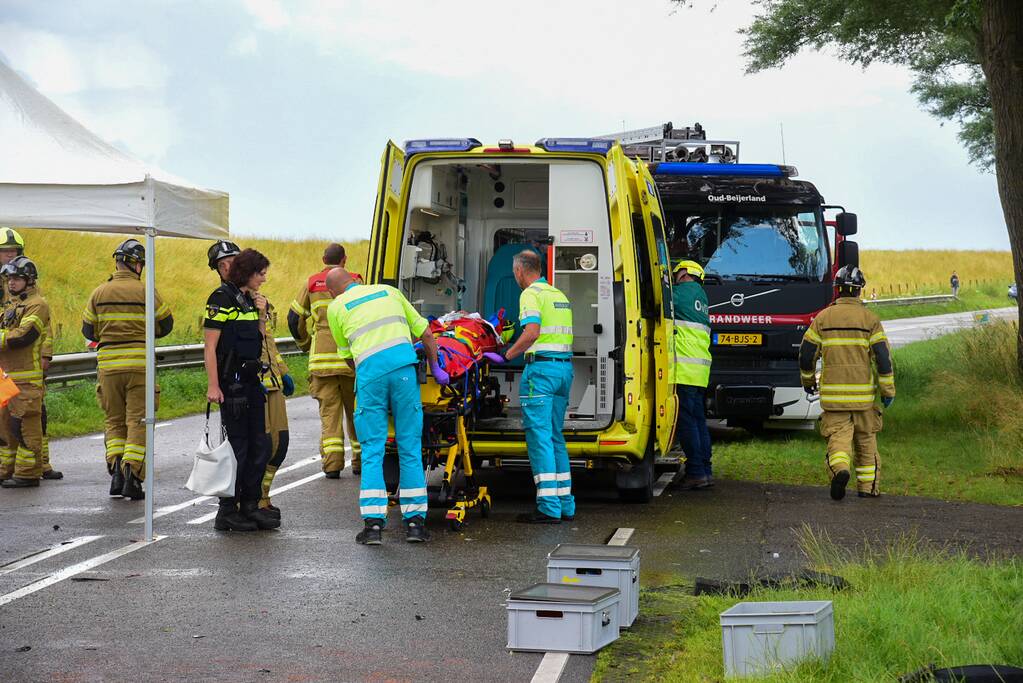 Meerdere gewonden bij zwaar verkeersongeval