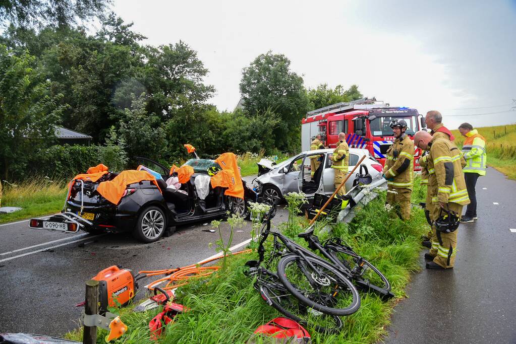 Meerdere gewonden bij zwaar verkeersongeval