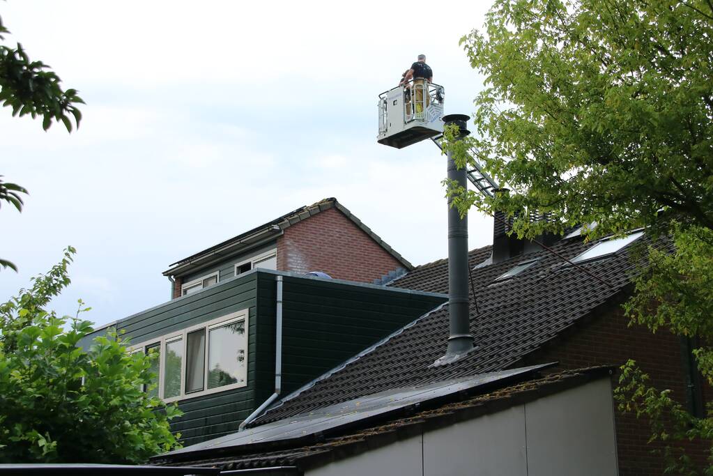 Schade na blikseminslag in woning