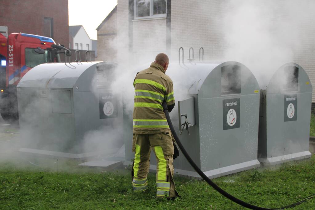 Veel rookontwikkeling door brand in container