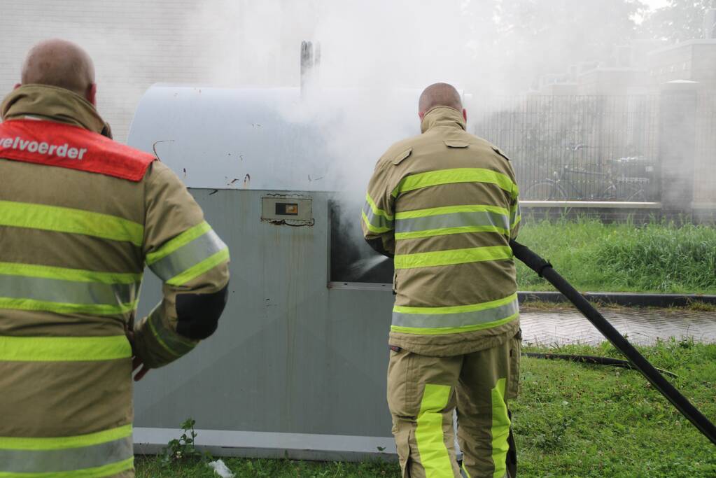 Veel rookontwikkeling door brand in container