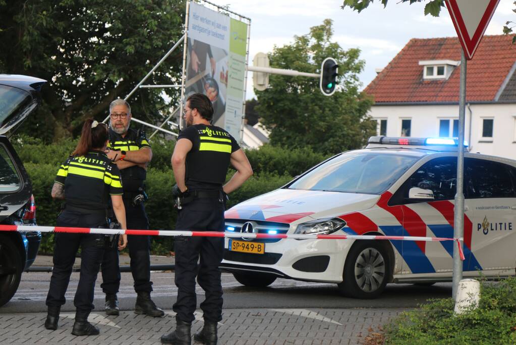 Auto crasht na achtervolging