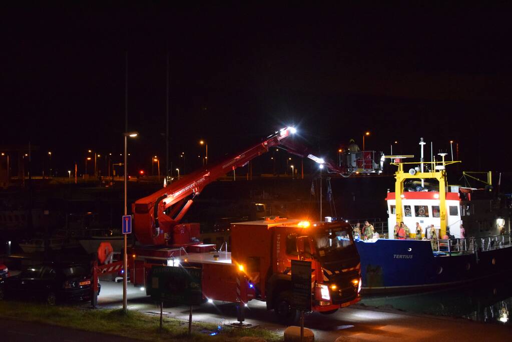 Traumahelikopter voor zwaargewonde op schip