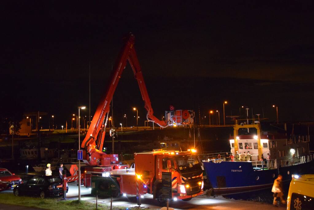 Traumahelikopter voor zwaargewonde op schip