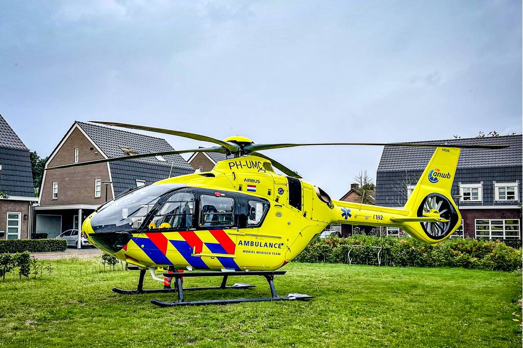 Traumahelikopter ingezet voor kindje