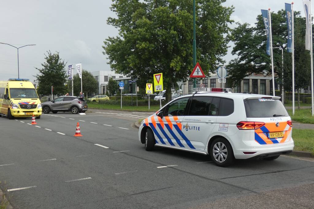 Scooterrijder gewond na ongeval met auto