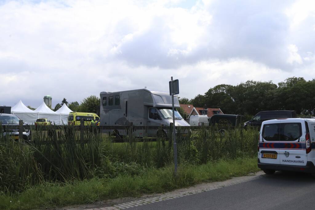 Zwaargewonde bij paardrijwedstrijd