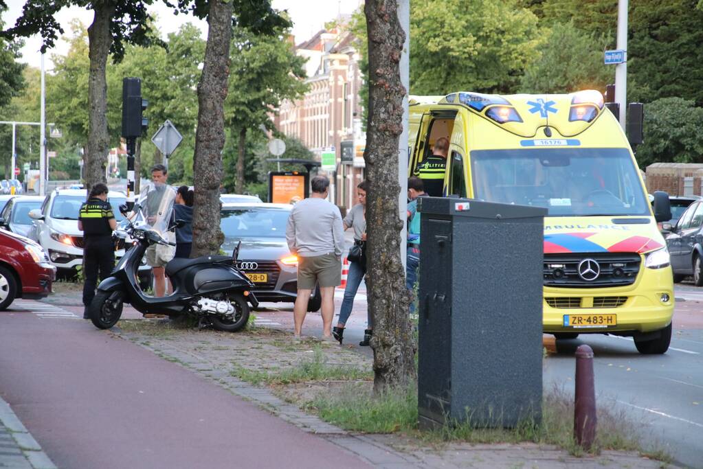 Verkeer richting stad tijdelijk afgesloten door ongeval