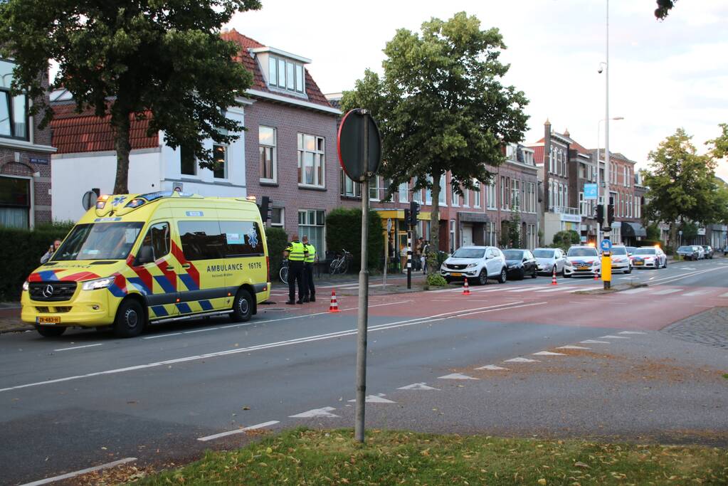 Verkeer richting stad tijdelijk afgesloten door ongeval