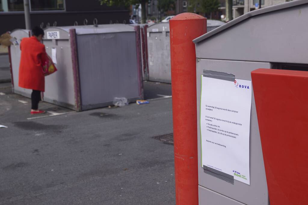 Overlastgevende containers in centrum van Vathorst worden verwijderd
