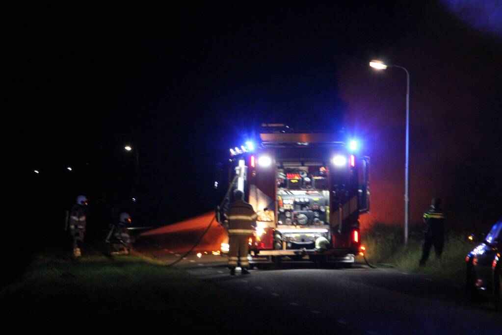 Auto verwoest door brand