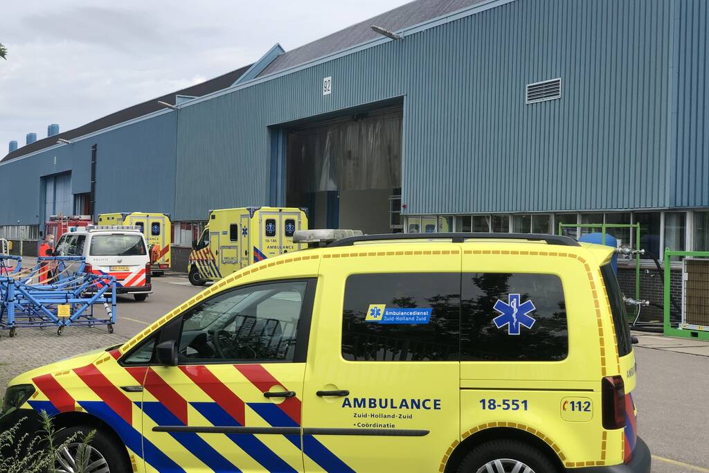 Man krijgt duizend kilo zware tafel op borst bij Fokker Aerostructures