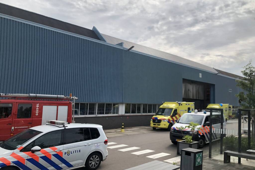 Man krijgt duizend kilo zware tafel op borst bij Fokker Aerostructures