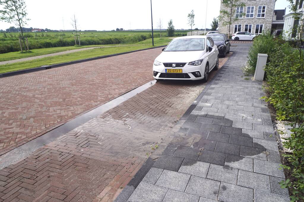 Waterleiding geraakt in Rengerswetering