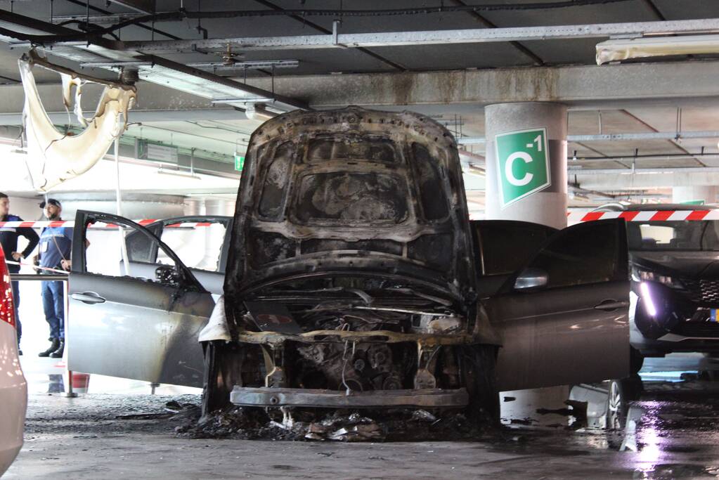 Brand in parkeergarage Museumpark