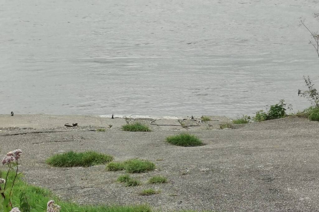 Restaurant deels ontruimd na vondst explosief