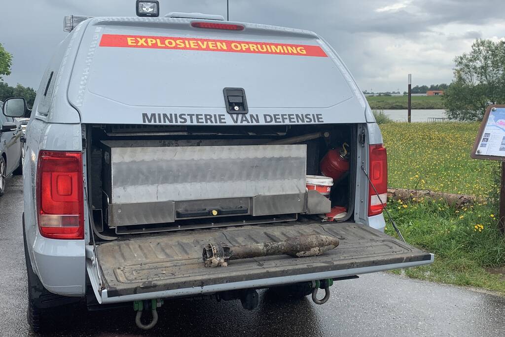 Restaurant deels ontruimd na vondst explosief