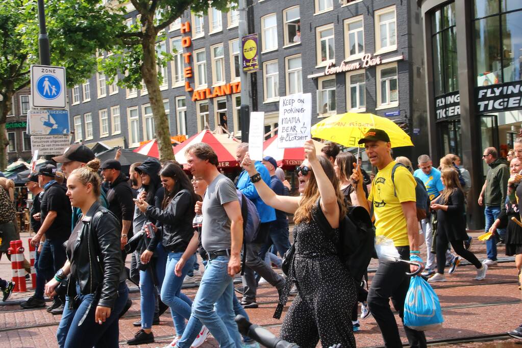 Demonstratie over coronamaatregelen verloopt gemoedelijk