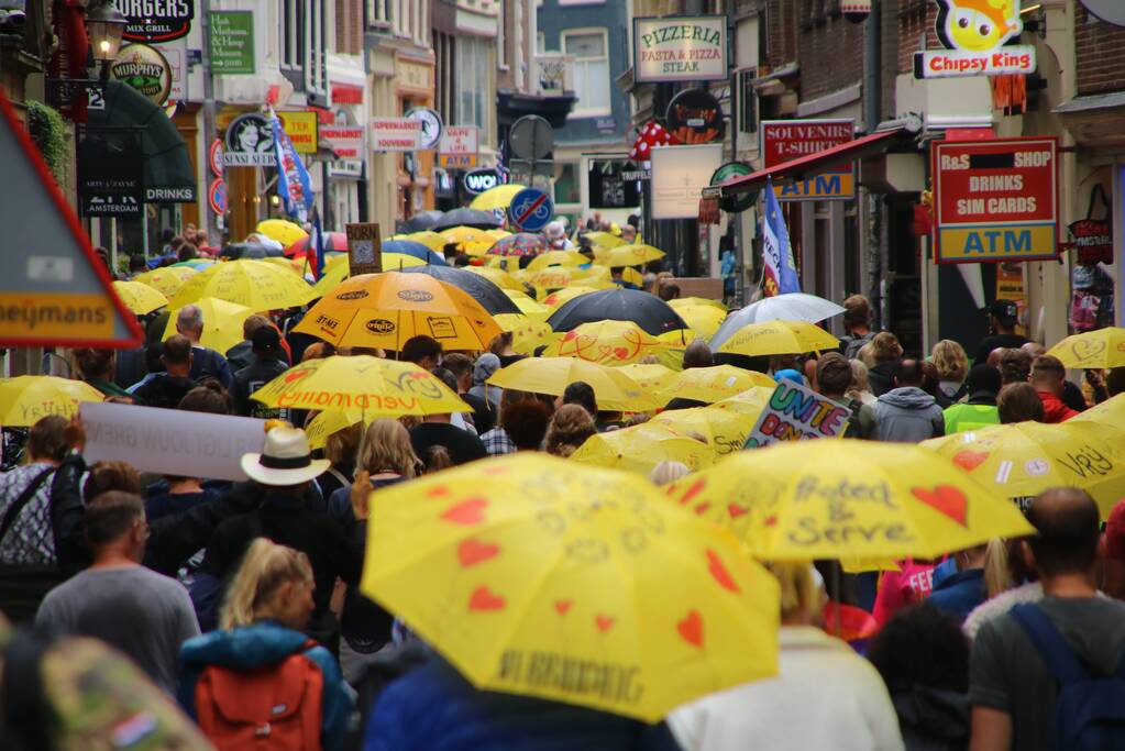 Demonstratie over coronamaatregelen verloopt gemoedelijk