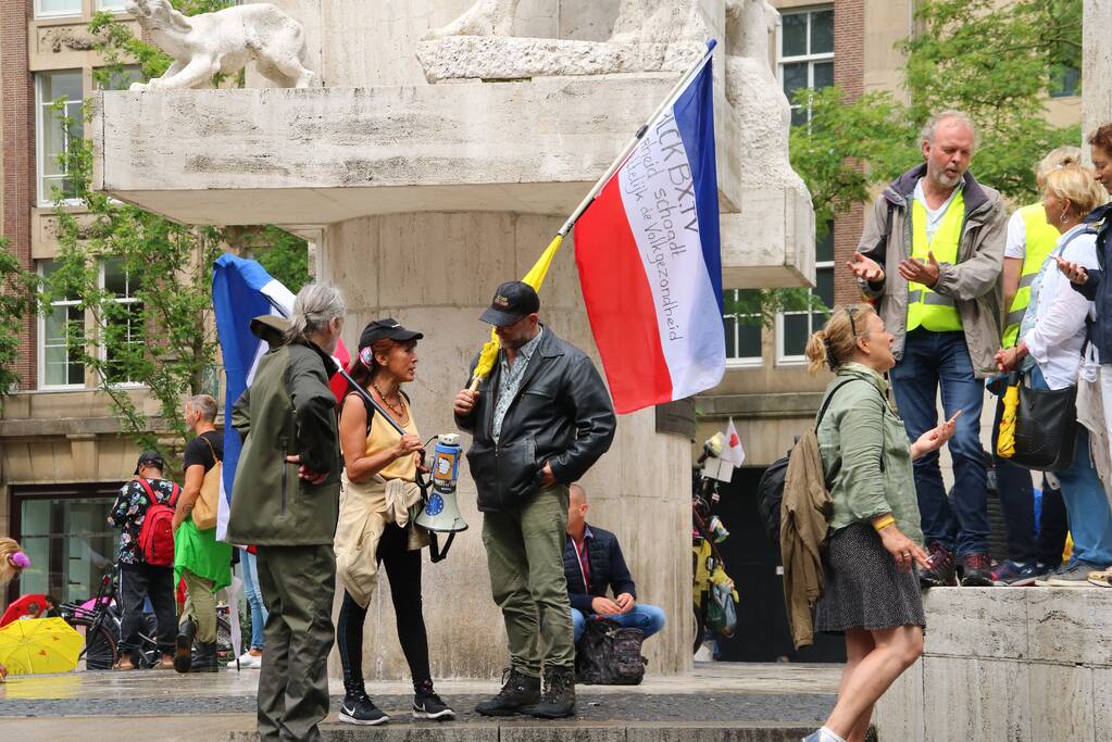 Demonstratie over coronamaatregelen verloopt gemoedelijk