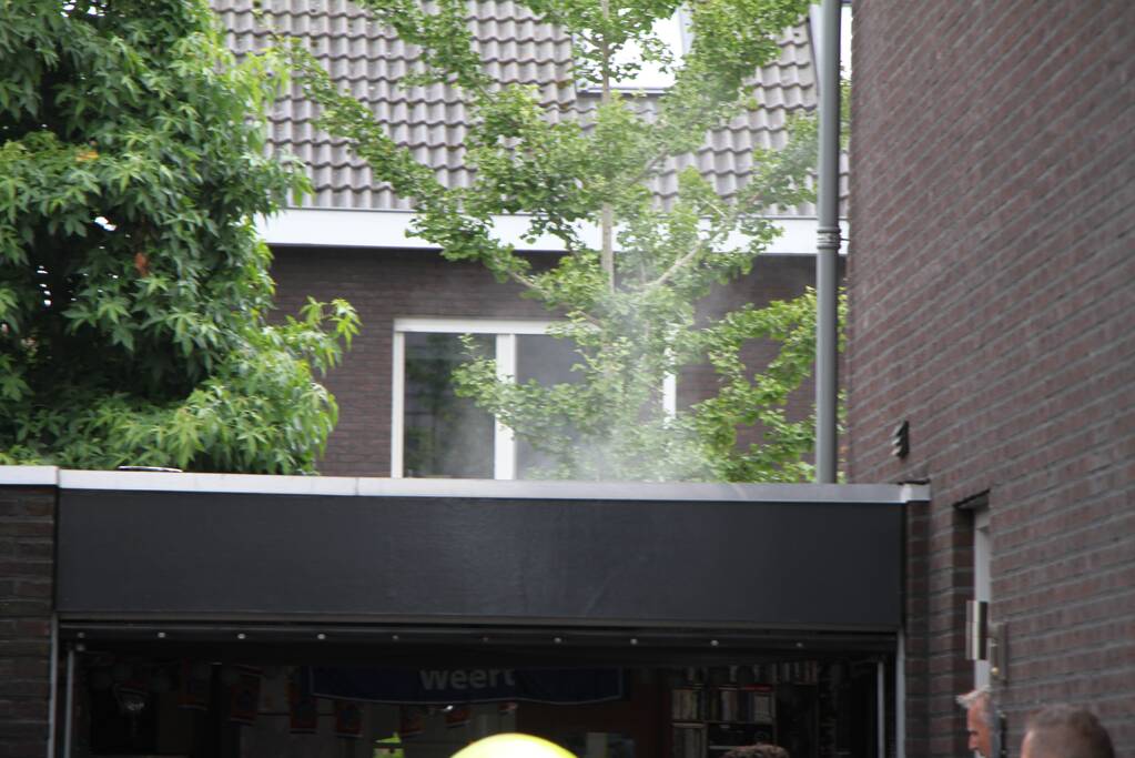 Persoon gewond bij brand in garage