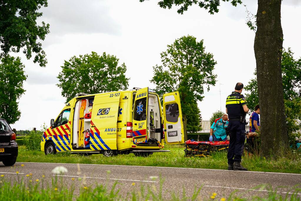 Fietser raakt gewond bij botsing met andere fietser