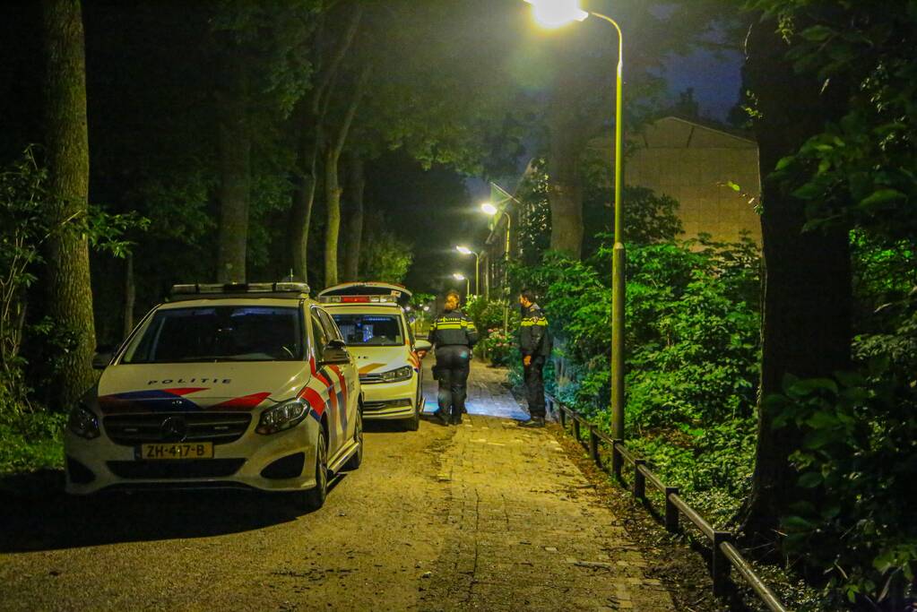 Politiehelikopter zoekt boven de Koppel naar mogelijke verdachte