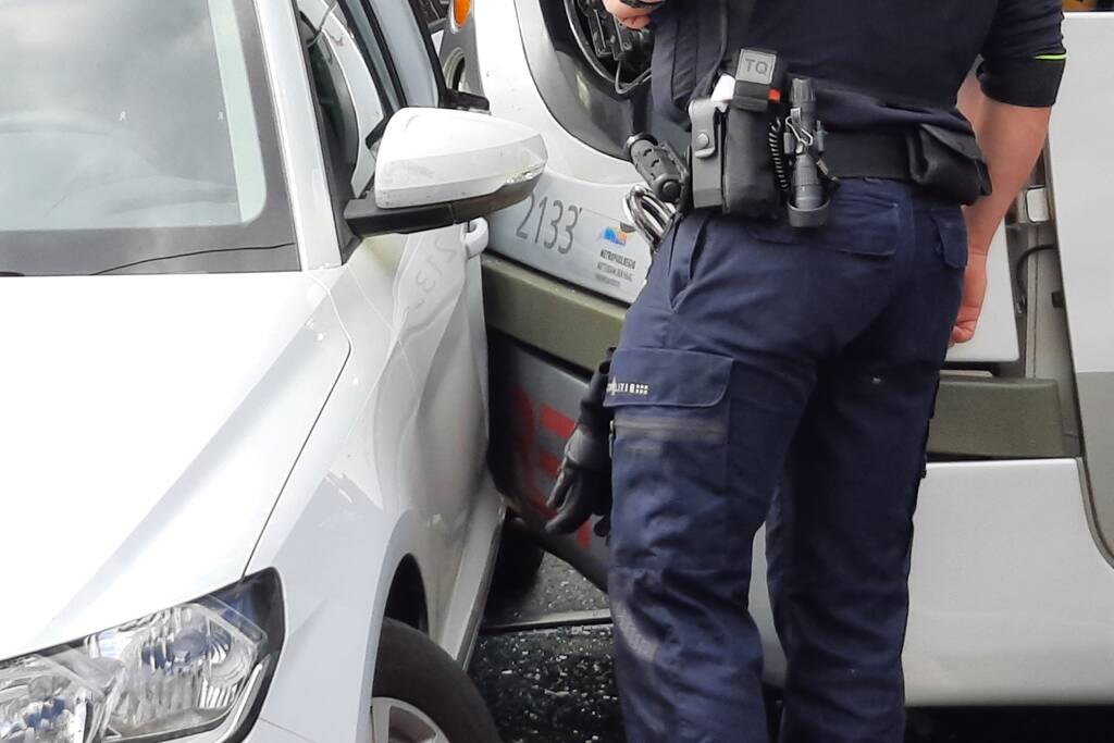 Botsing tussen tram en auto in Delfshaven