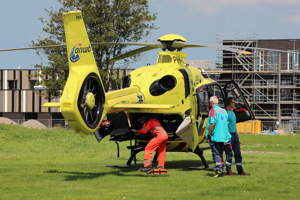 Veel hulpdiensten op de been na incident naast politiebureau