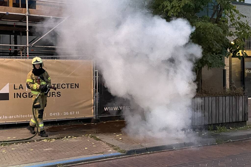 Rommel in brand gevlogen