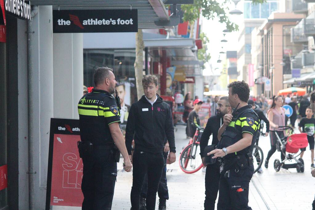 Politie lost waarschuwingsschot bij aanhouding na overval
