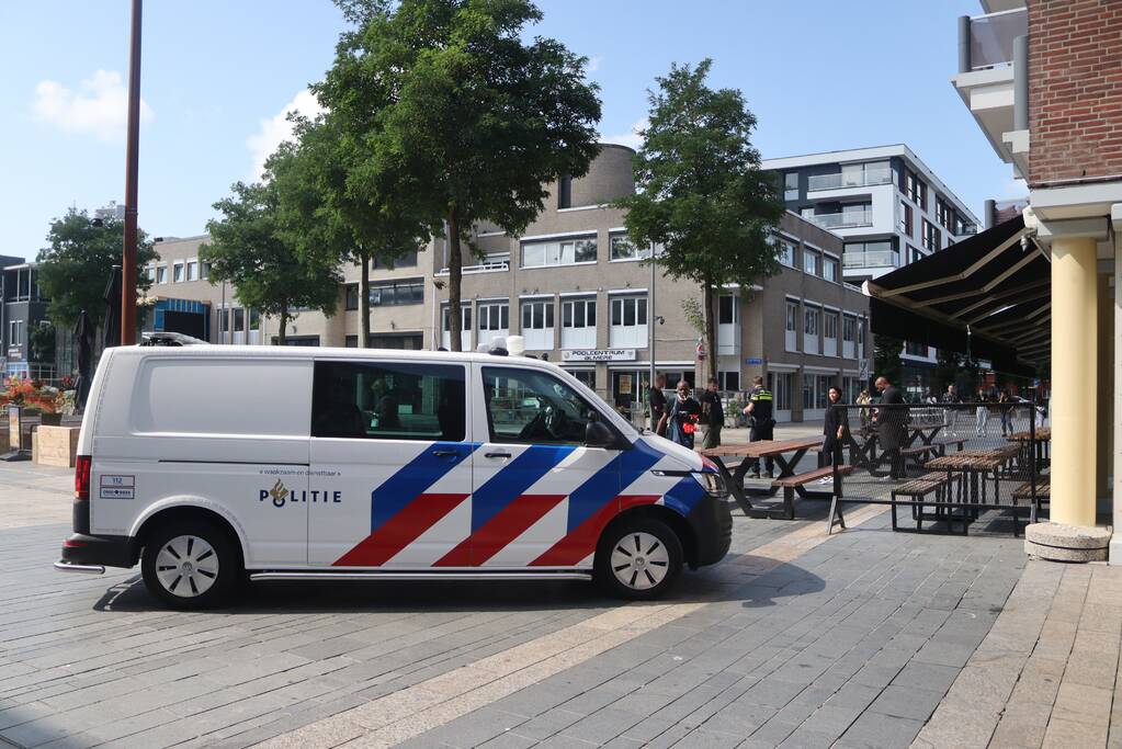 Politie lost waarschuwingsschot bij aanhouding na overval