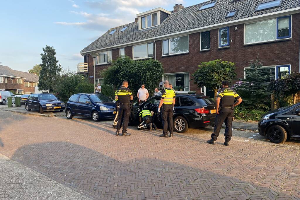 Diverse aanhoudingen bij politie-inzet in wijk Kromme Gouwe