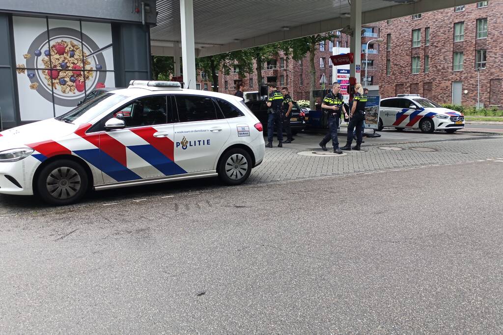 Twee opzittende van fiets gewond bij aanrijding met auto