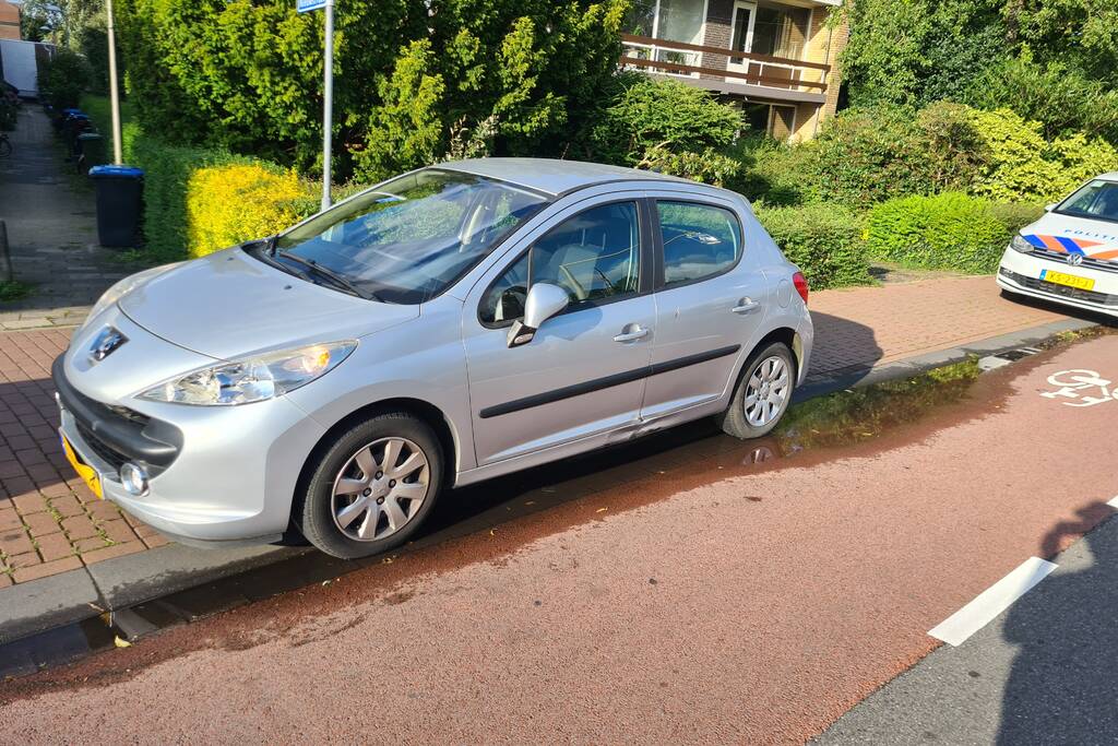 Auto en E-Scooter komen in botsing