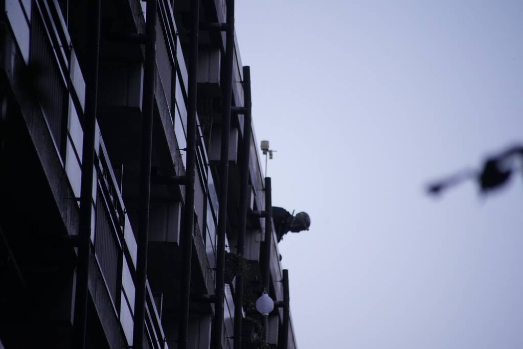 Persoon aangehouden door arrestatieteam