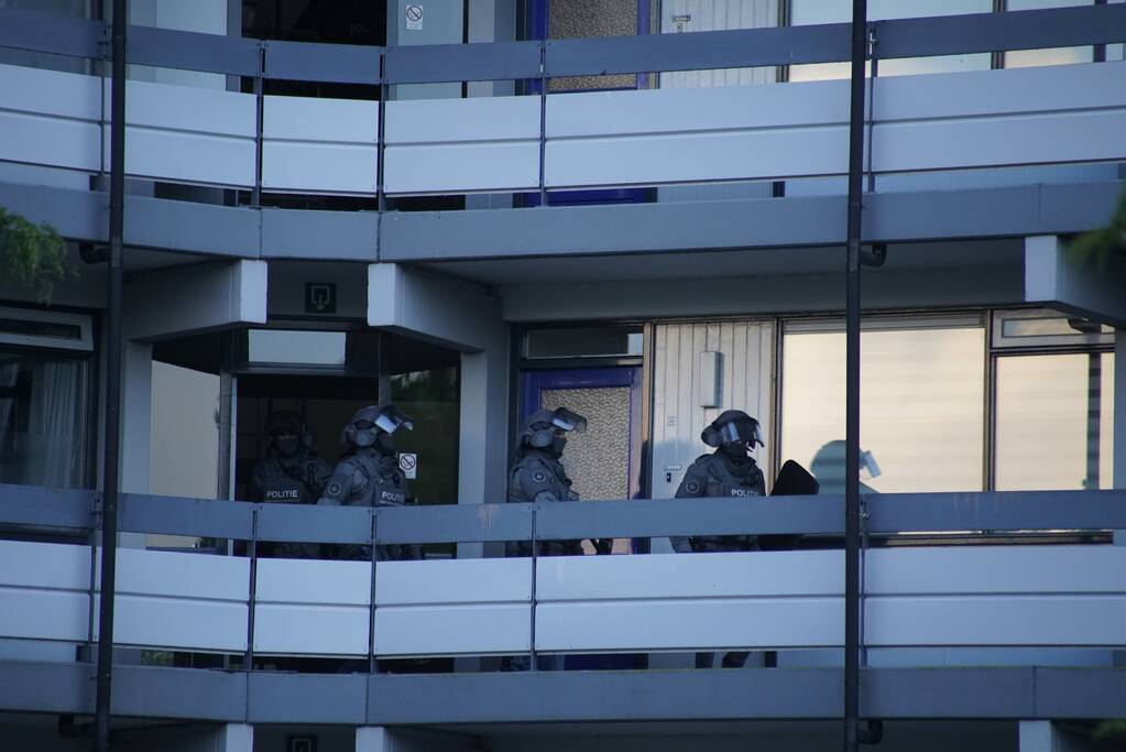 Persoon aangehouden door arrestatieteam