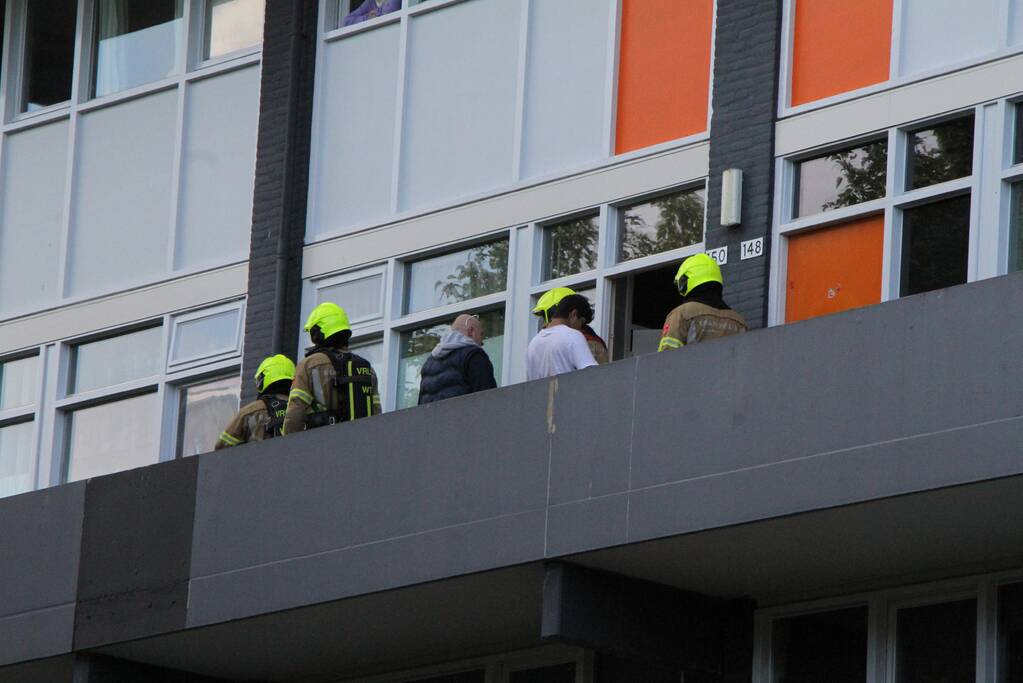 Brandweer doet onderzoek naar gaslucht