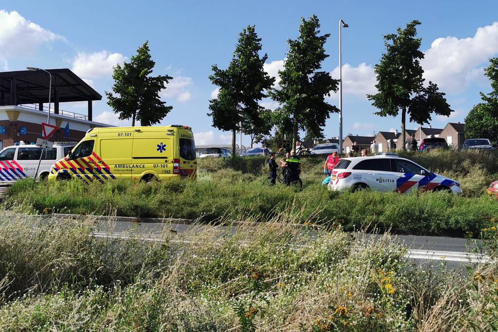 E-biker ernstig gewond op fietspad