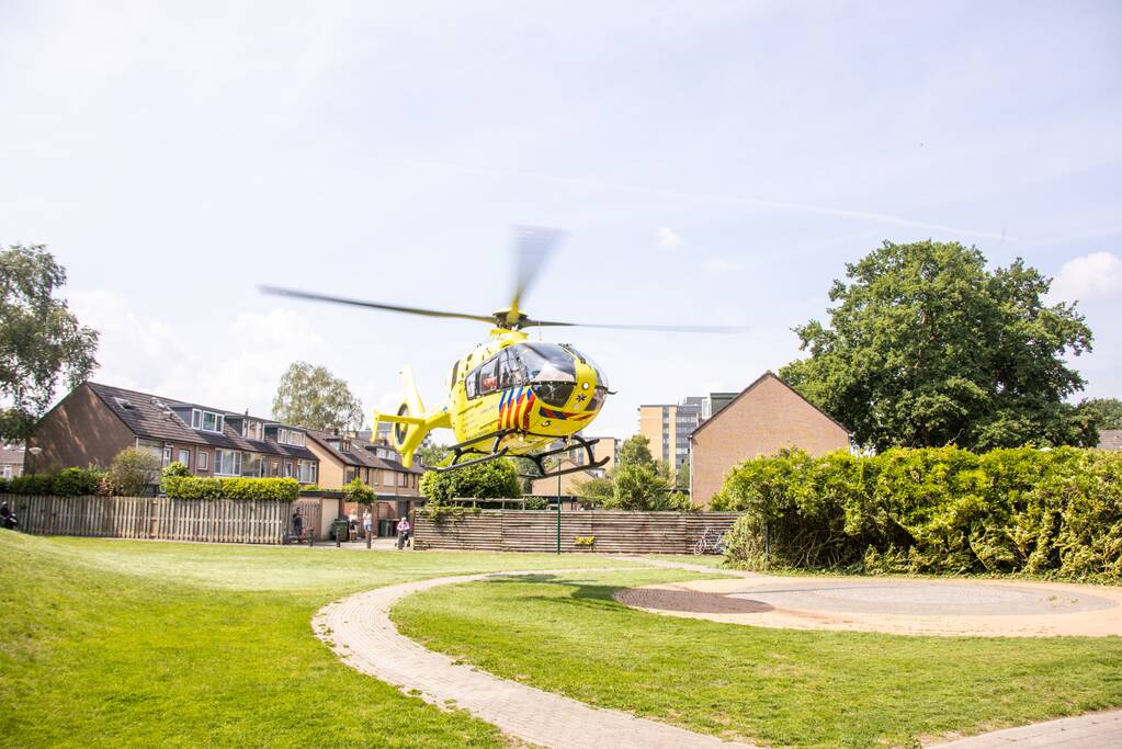 Overleden persoon aangetroffen op straat