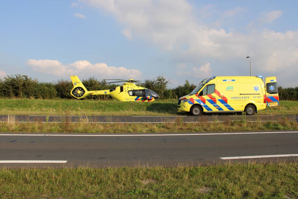 Bestuurder motorscooter gaat onderuit en raakt gewond