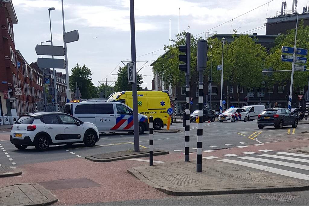 Flinke schade na botsing op kruising in Charlois