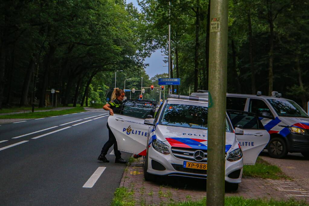 Persoon aangehouden in bosgebied